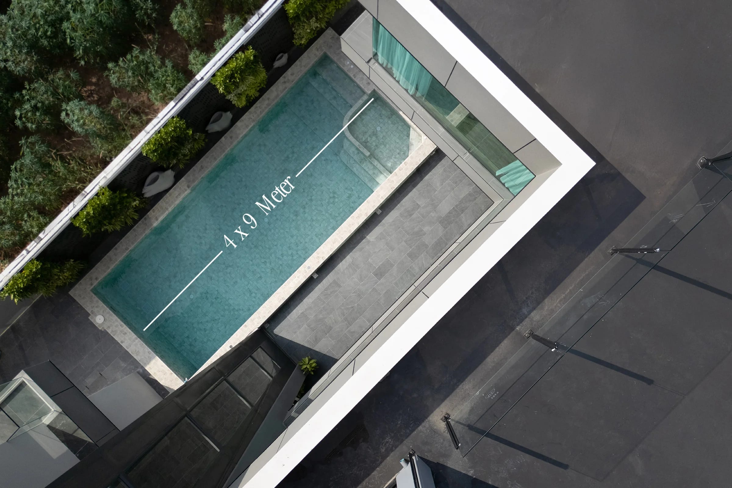 Private infinity pool